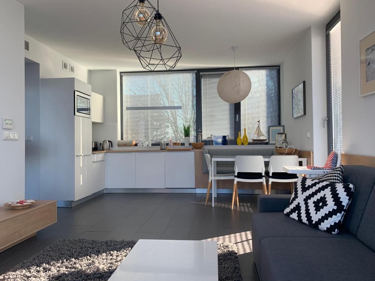 Apartment Morski Widok W Boulevard 尤斯托尼莫斯基 外观 照片