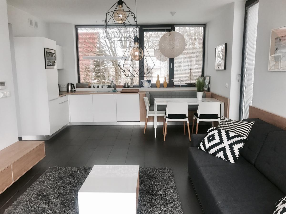 Apartment Morski Widok W Boulevard 尤斯托尼莫斯基 外观 照片